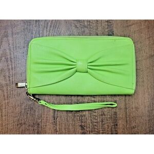 Bow front faux leather wristlet wallet